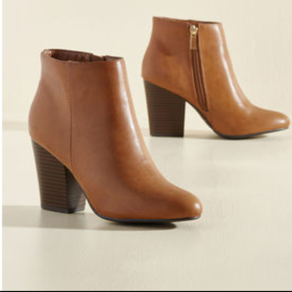 Modcloth Shoes - Modcloth Tan Booties 7.5